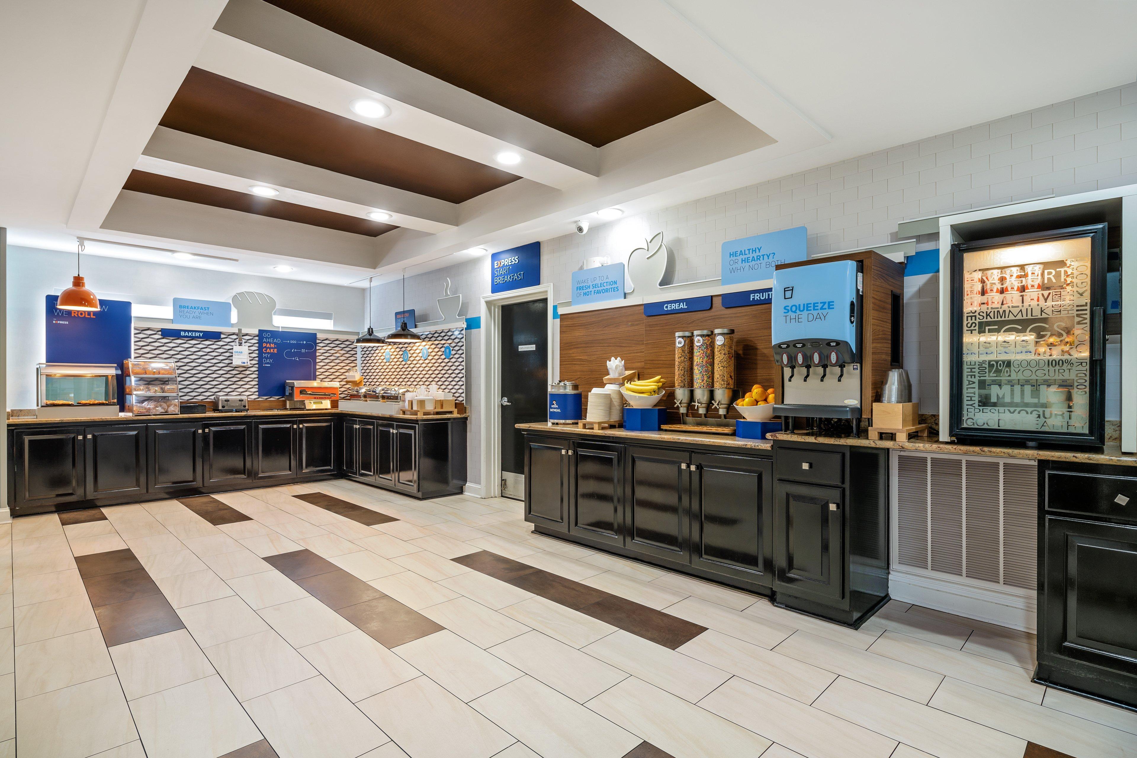 Holiday Inn Express & Suites Florence By Ihg Exterior foto