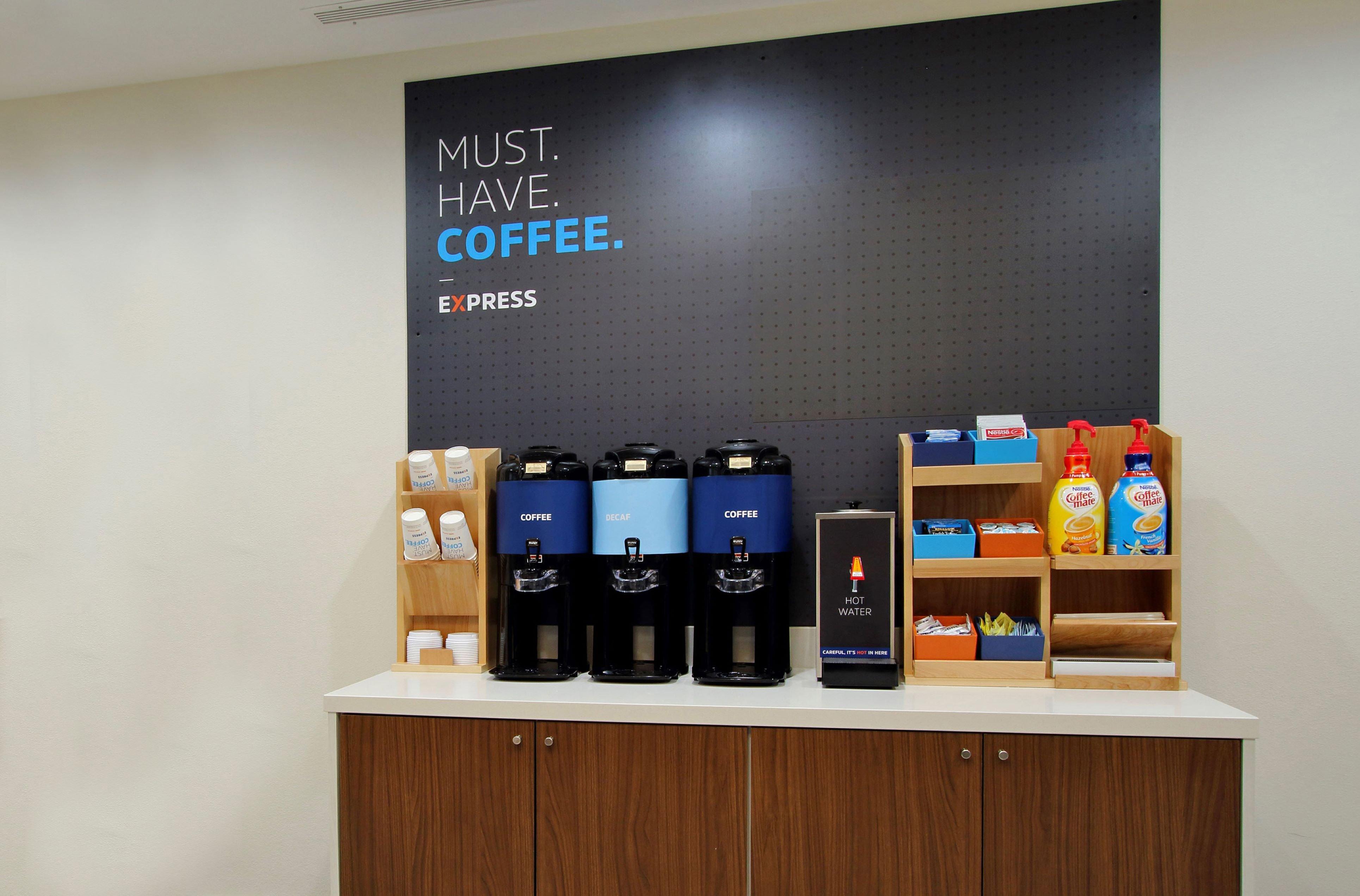 Holiday Inn Express & Suites Florence By Ihg Exterior foto